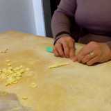 Bari vecchia, le orecchiette fatte in casa