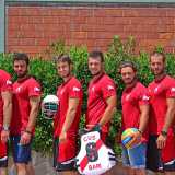 La squadra attuale. Il secondo ragazzo a partire da sinistra � il giocatore-allenatore Davide Gabriele, al centro c'� il 24enne Giuseppe Anaclerio e il penultimo atleta � capitan Luca Cinelli