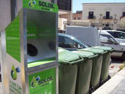 Raccolta differenziata dell'olio a Bisceglie