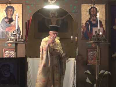 Qui ogni domenica alle 10 il parroco Papas Antonio Magnocavallo celebra la messa nel rito greco-bizantino