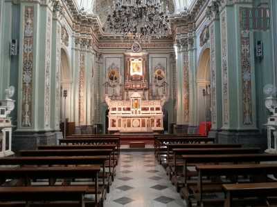 Foto 09b: Interno della Chiesa del Carmine
