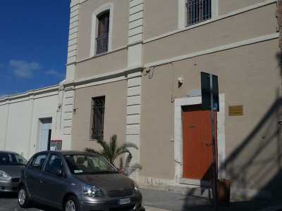 La nuova "Mensa Santa Chiara", acconto la chiesa omonima