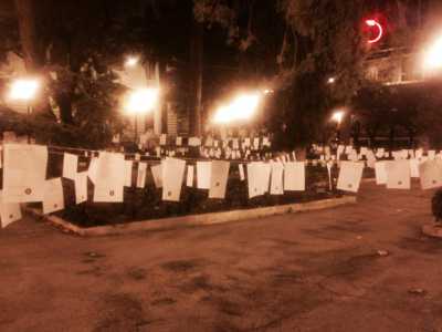 Piazza Umberto riempita di poesie
