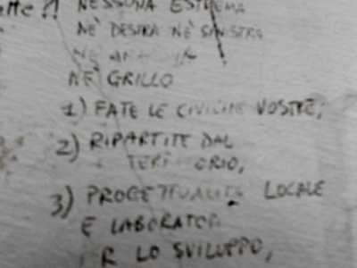 I bagni si prestano a dichiarazioni di natura politica