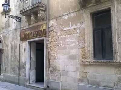 Lecce, la Tipografia del Commercio