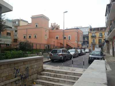 La scala e la villa, ex convento
