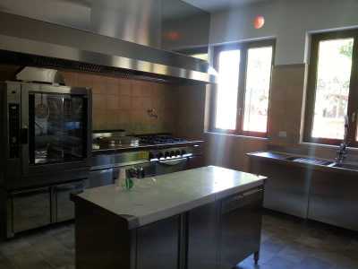 La cucina della mensa