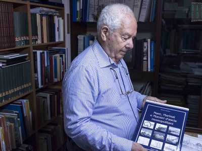 Vincenzo ha anche scritto un importante libro sui maestri monopolitani