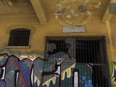 ...risaliamo verso nord per l�ultima tappa del nostro viaggio. Visitiamo le officine, dove venivano riparati i mezzi dell�Esercito