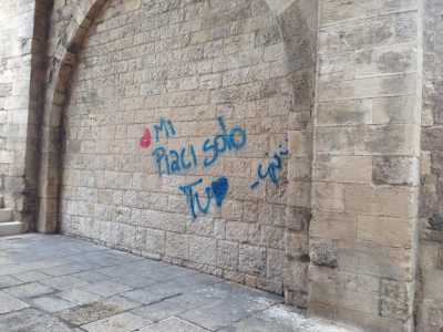 Un altro scatto del sottarco del Catapano