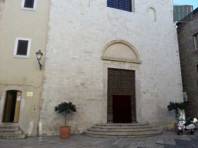 Foto 18a: Chiesa di San Giacomo, in piazza Odegitria accanto alla Cattedrale