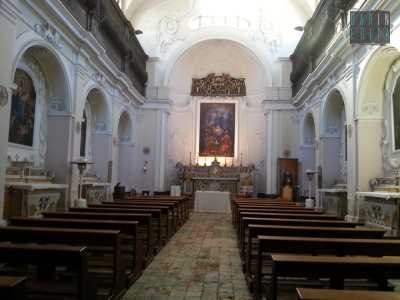 Foto 18b: interno della Chiesa di San Giacomo