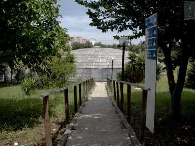 Curiosit�. Una chiesa con lo stesso nome si trova poco distante dal tempio rurale: �futuristica� e sotterranea � stata costruita dall�architetto Ottavio di Blasi nel 2000