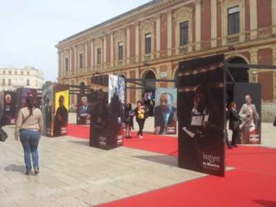 Piazza del Ferrarse - Mostra fotografica sui 5 anni del Bif&st