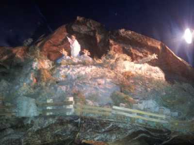 Strada del Carmine: particolare della Resurrezione