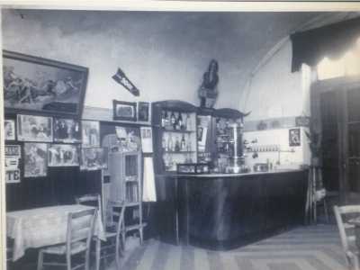 Il bar del Dopolavoro ferroviario in una foto storica