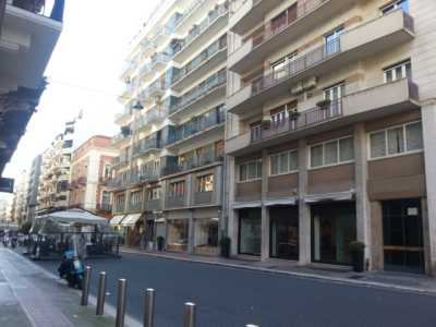 Via Argiro, 51, altro vecchio luogo di meretricio legale negli anni 40 e 50. Oggi la palazzina � occupata da un noto negozio di scarpe e alcuni uffici