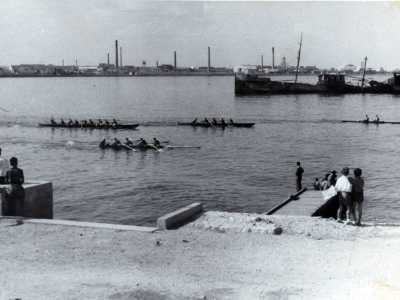 All�epoca per� il nome era quello di Cusab (Centro Universitario Sportivo Ateneo Barese) e anche la sede era diversa. Le prime attivit� si svolsero infatti nei pressi del Molo Pizzoli, all�interno del Porto...