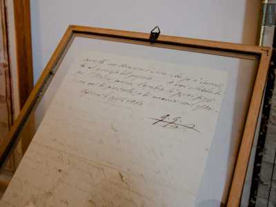 ...e soprattutto due lettere scritte da Garibaldi a Nicola, acceso sostenitore dell'Unit� d'Italia