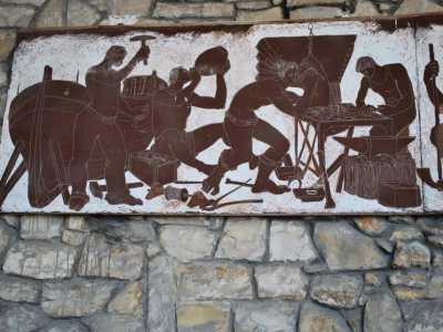 Il medesimo tema � stato ripreso nei tre pannelli di graffiti realizzati nello stesso periodo, ora conservati nel Museo del Cinema