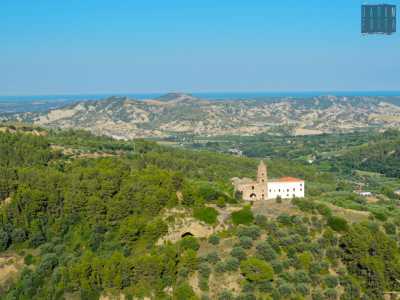 ... dal quale rivediamo il convento di San Francesco e il verde della valle tursitana