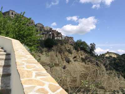 ...abbiamo cos� l�occasione di percorrere la strada petrizze...(foto by Asia) 
