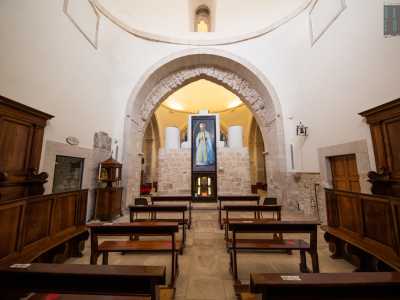 ...e il maestoso cappellone della Madonna dei Martiri, con cupola in asse rivestita a chiancarelle 