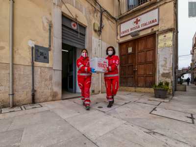 La Croce Rossa vi arriv� come affittuaria nel 1938 per poi divenirne effettiva proprietaria nel 1978, destinando i 45 vani disponibili a uffici e magazzini