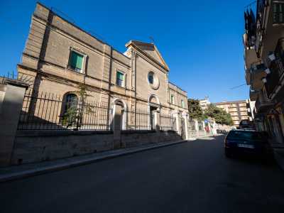 I resti di Melanie furono portati nel gentilizio di Emilia Giannuzzi, l� dove rimasero per 14 anni, fino a quando, nel 1920, fu disposta la traslazione delle ossa nel nuovo Istituto Figlie del Divino Zelo per volere di Padre Annibale