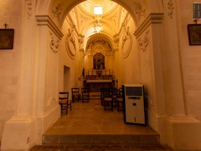 ...e gli altari e decori del periodo barocco