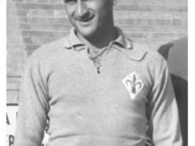 � l�unico portiere pugliese che pu� vantare di aver giocato in Nazionale. Si tratta di Leonardo Costagliola (Taranto, 1921-Firenze, 2008), estremo difensore sceso in campo per tre volte con la maglia azzurra, di cui due durante le qualificazioni ai Mondiali del 1954. Sub� in tutto due gol (entrambi dall�Egitto)