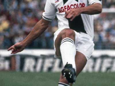 7) Zico - Brasile  
