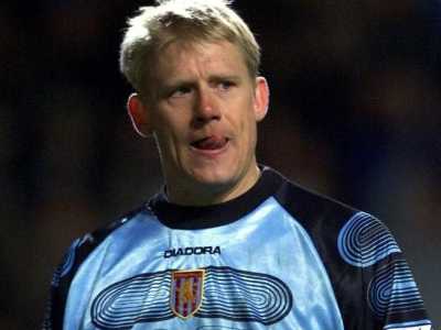 Calcio, Top 11 mondiale: met� anni 90