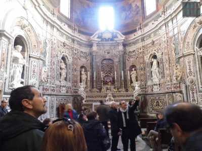 Il Cappellone, definito da Sgarbi la pi� bella cappella in stile barocco d�Italia