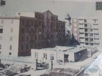 ...al posto di edifici legati alla storia cittadina quali l�officina di biciclette della famiglia Aceto su viale della Repubblica...