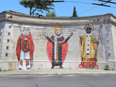 Murales di Ozmo al sottopassaggio di via Quintino Sella, realizzato durante la mostra Fresh Fl�neurs patrocinata dal Comune di Bari