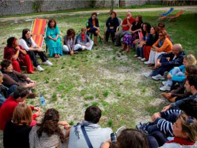 Lettura in occasione del primo compleanno dell'associazione presso la masseria Sant'Anna il 2 ottobre 2011