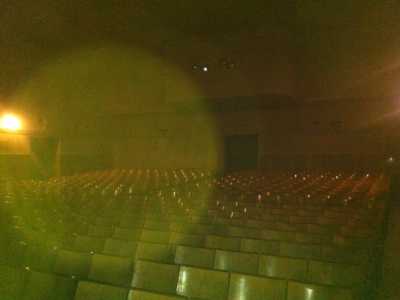 Platea con 500 posti a sedere- sala proiezioni