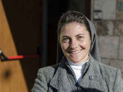 Suor Marinella, responsabile dell'oratorio di San Girolamo, che spera che la riqualificazione abbia anche un impatto culturale e sociale sul territorio