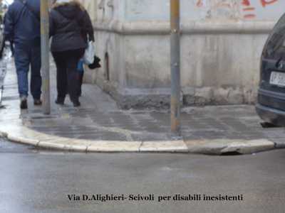 I marciapiedi: un problema a Bari