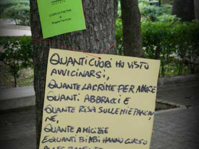 Piazza Umberto: Femminile plurale