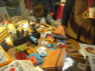 Espositore durante il primo compleanno del Salon Bizarre Market, Acquaviva Delle Fonti