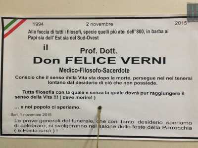 Il finto necrologio che annuncia la morte di don Felice 