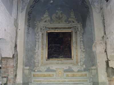 Quadro della scuola napoletana raffigurante San Martino e collocato sopra l'altare maggiore, presumibilmente databile attorno al XVI secolo