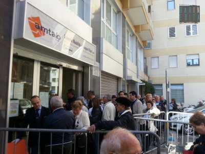 Bari, le code per gli abbonamenti Amtab