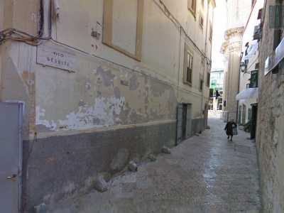 Bari, viaggio nella Chiesa del Ges�