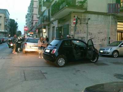L'auto coinvolta nell'incidente in Corso Benedetto Croce