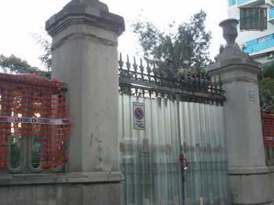 Entrata principale lato corso, numero civico 152