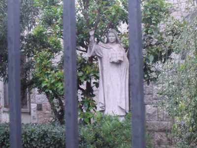 Il Chiostro di Santa Teresa Nuova