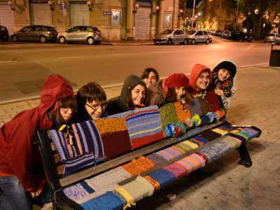 Guerrilla Knitting